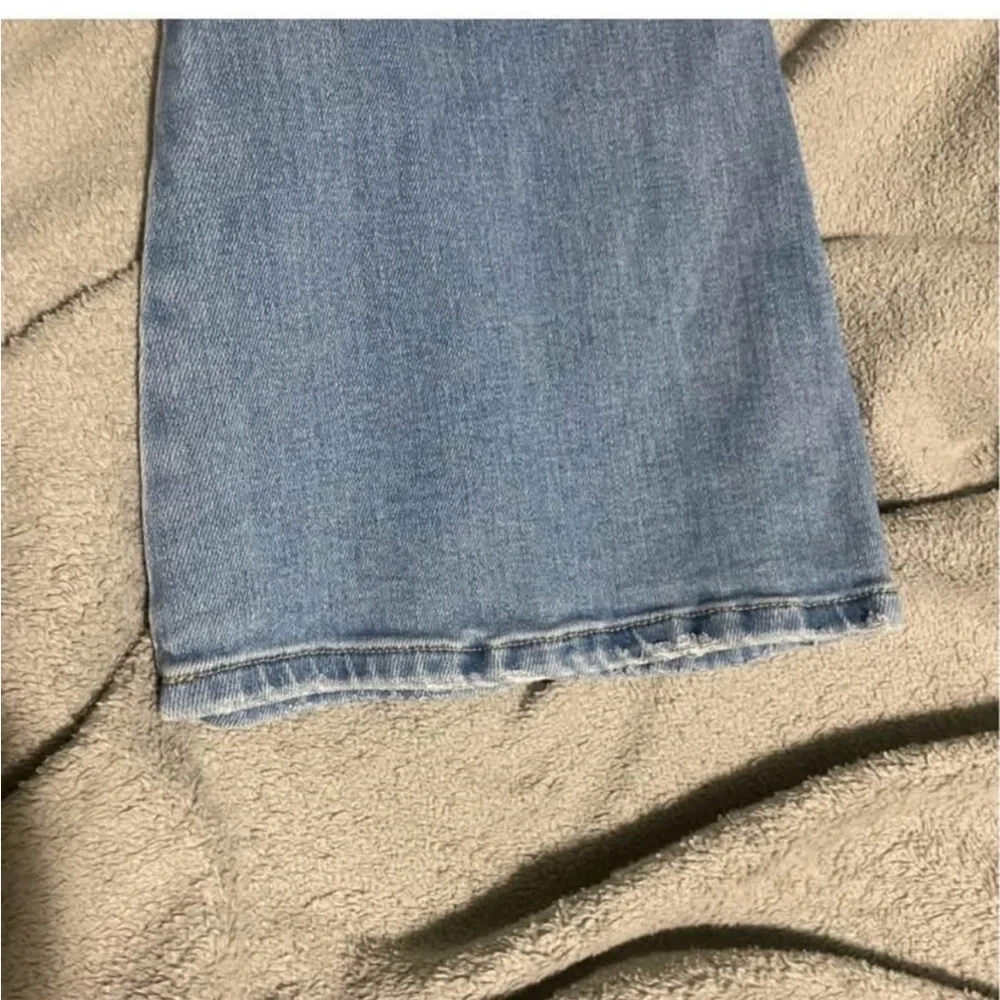 KanCan Light Blue Wide Leg Jeans - Picture 4 of 13